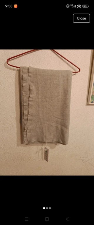 Bufanda Uniqlo Beige