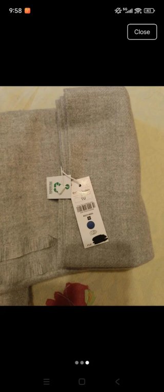 Bufanda Uniqlo Beige