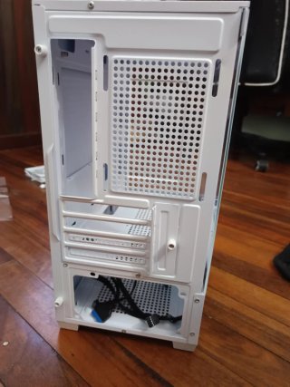 Caja PC Blanca