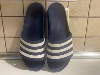 Chanclas Adidas Adilette Aqua Azul Talla 43