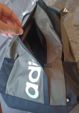 Mochila Adidas Verde y Negra