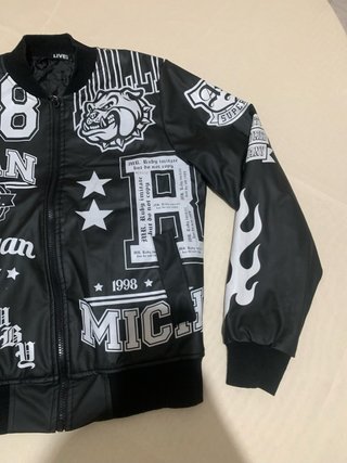 Giacca bomber stile college con stampe