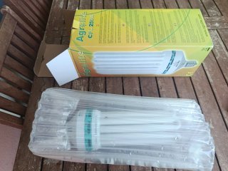 Bombilla Agrilite CFL 250W