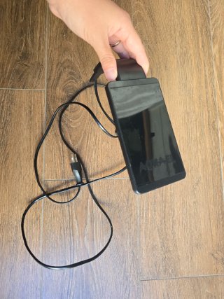 Luz LED Aquael para acuario y plantas