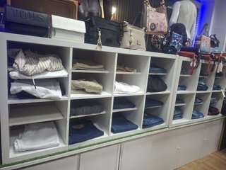 Lote mobiliario tienda o por separado