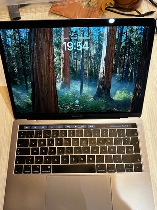 MacBook Pro 2018 Plata/Gris Espacial