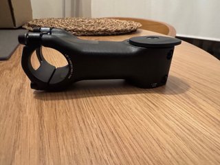 Potencia Cube 90mm Negra