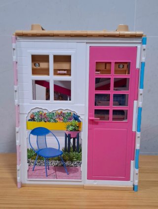 Casa de muñecas Barbie plegable. Apartamento