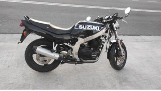 Suzuki GS500. Cafe racer, perfecta para el A2 .