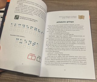 El laberinto de los mitos. Escape book