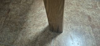 Mesa de madera y 3 sillas