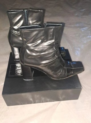 Stivaletti Fabi neri donna