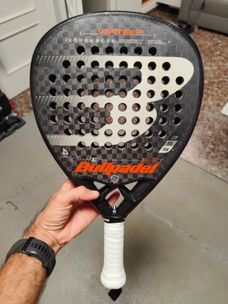 Pala de pádel Bullpadel Vertex 03 Reparada