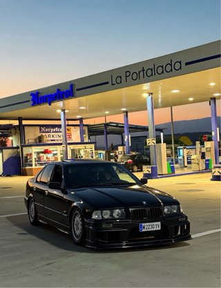 BMW e36 325TDS
