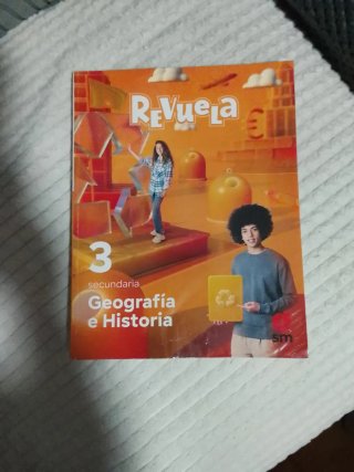Geografía e Historia, 3 secundaria. Revuela