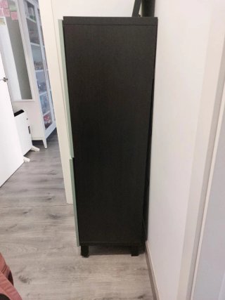 Armario aparador Besta Ikea Verde. 60x40x138 cm