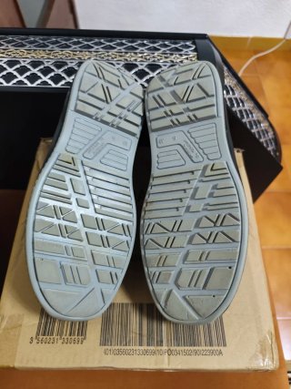 Zapatos U-Power Talla 39 Negro/Gris
