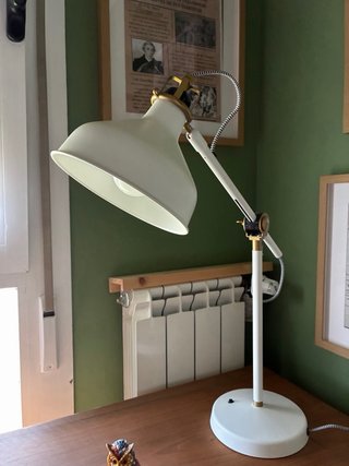Lámpara de escritorio Ikea