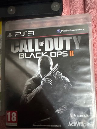 PlayStation 3 Slim Negra + 3 Juegos