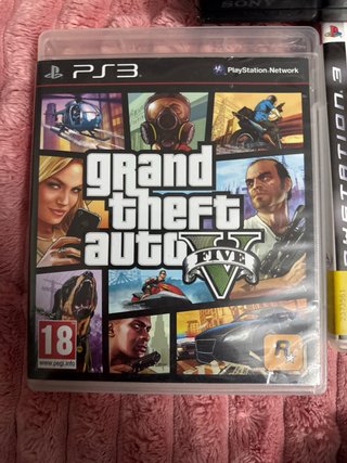 PlayStation 3 Slim Negra + 3 Juegos
