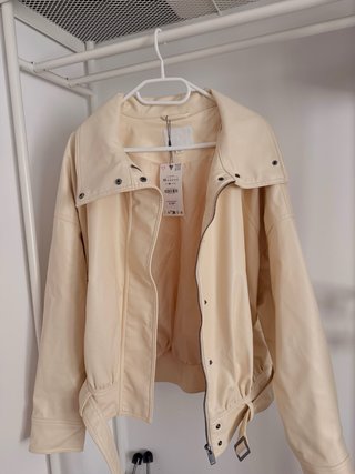 Bomber Zara Beige Talla M