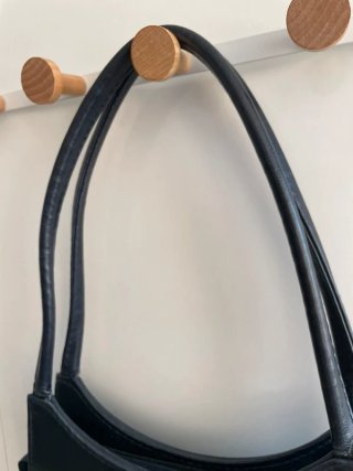Bolso de cuero negro EURO BOLSOS