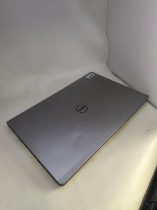Portátil Dell Inspiron 17 5748 Negro