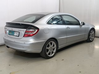 Mercedes-Benz Clase C 2007