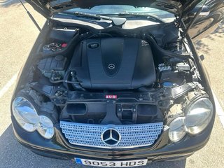 Mercedes-Benz C 220 CDI 2005 (ETIQUETA B)
