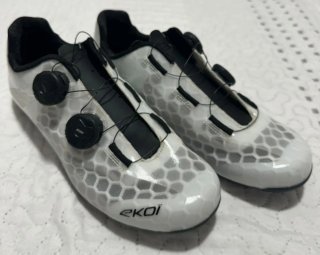 Zapatillas ciclismo Ekoi suela carbono. Número 41