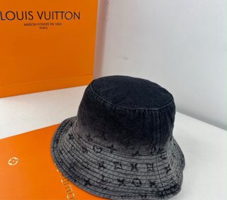 Sombrero Louis Vuitton Negro/Gris