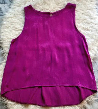 Blusa buganvilla brillante sin mangas