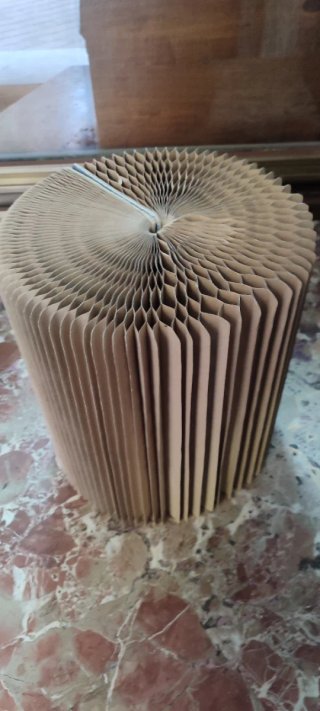 Taburete vintage carton