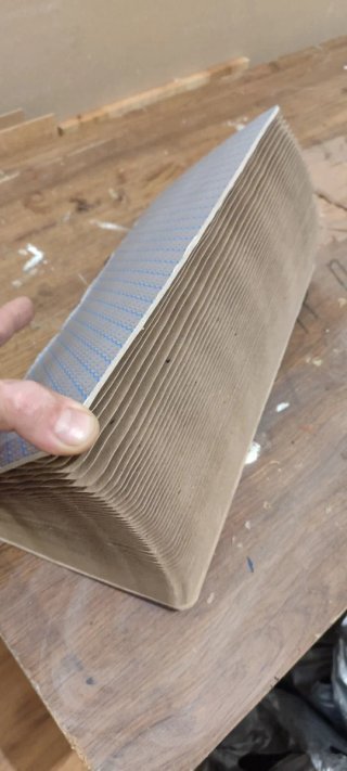 Taburete vintage carton