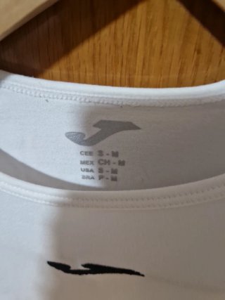Camiseta deportiva Joma blanca manga larga