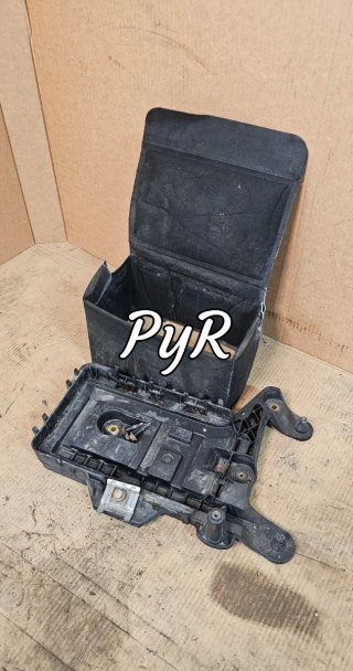 Soporte Batería Seat León 2