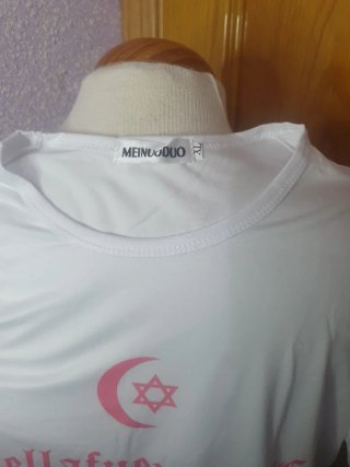 Camiseta dellafuente XL  rosa y blanca