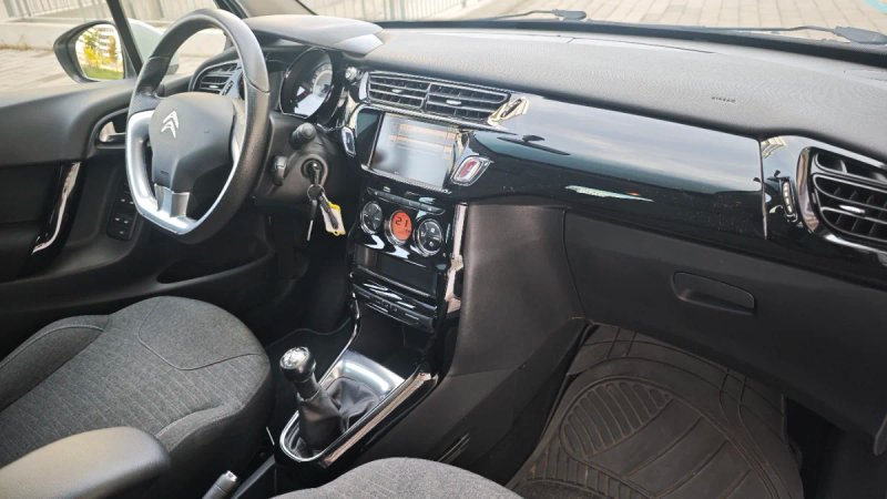 Citroën C3 1.6 BlueHDI S&S Exclusive 2016, foto 14