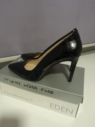 Zapatos de tacón negros talla 40