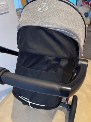 Carrito Muum 4 + capazo Sweet Jane