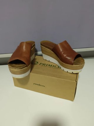 Zuecos cuña Primichi Marrón Talla 39