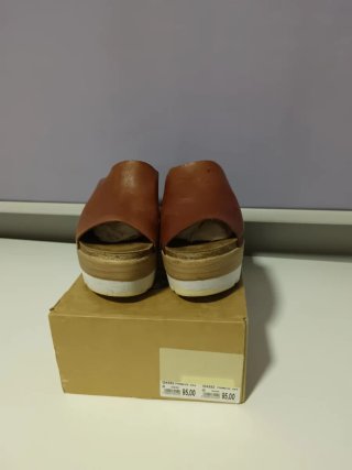Zuecos cuña Primichi Marrón Talla 39