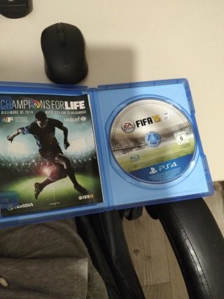 FIFA 15 PS4 (PlayStation 4)