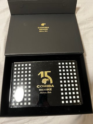 Caja Cohiba Behike 15 Aniversario