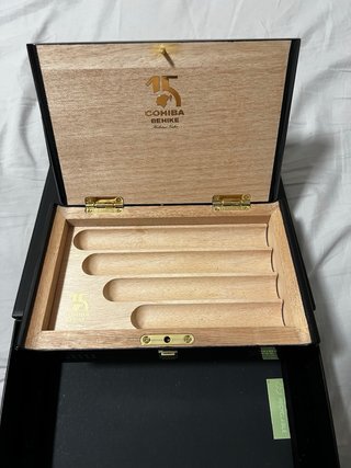 Caja Cohiba Behike 15 Aniversario