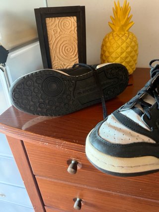Adidas Forum Low Zapatillas Negras y Blancas