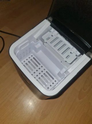 Máquina de hielo compacta