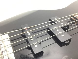 bajo electrico yamaha trbx
