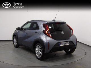 TOYOTA Aygo X Cross 1.0 VVT-I 72CV Play