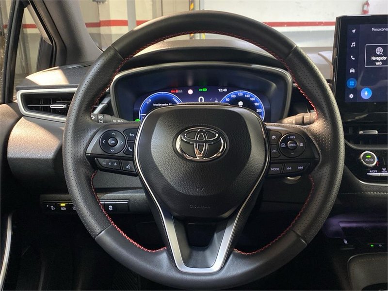 Toyota Auris 2026, foto 13